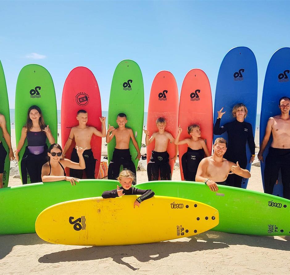 Teen Club auf einem Surf Trip in Saint Hilaire de Riez - CAMPING*** Les Sirènes